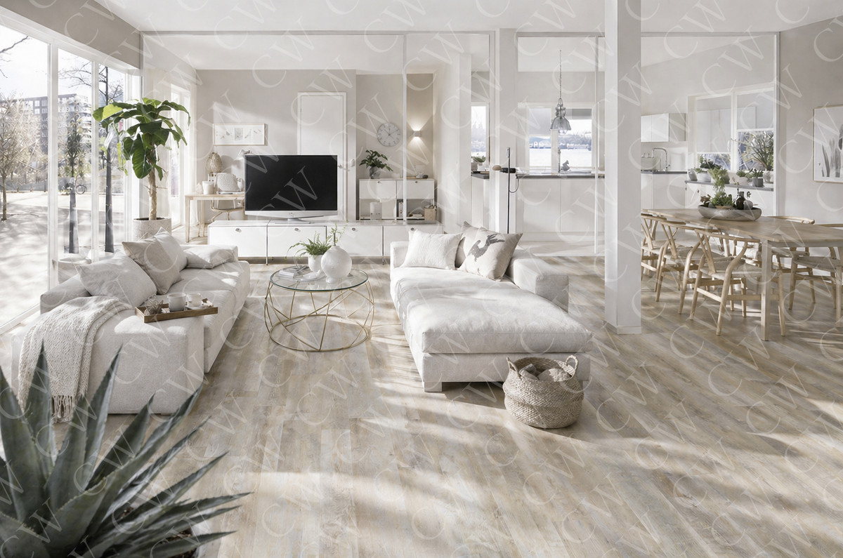 Lichtdurchflutetes Wohnzimmer mit hellen Möbeln, Holzfußboden und moderner Einrichtung.